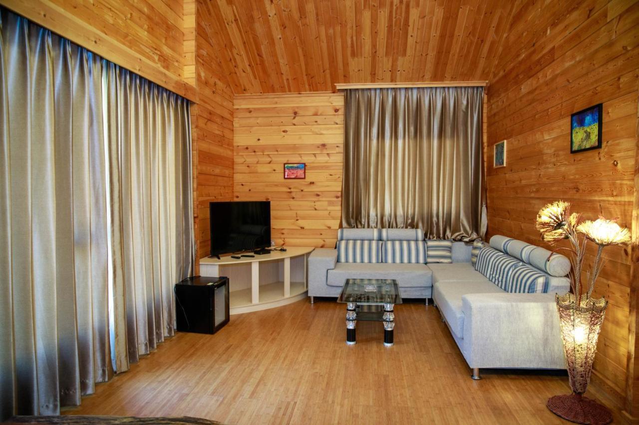 Dansavanh Namngum Resort Ban Keun Exterior foto