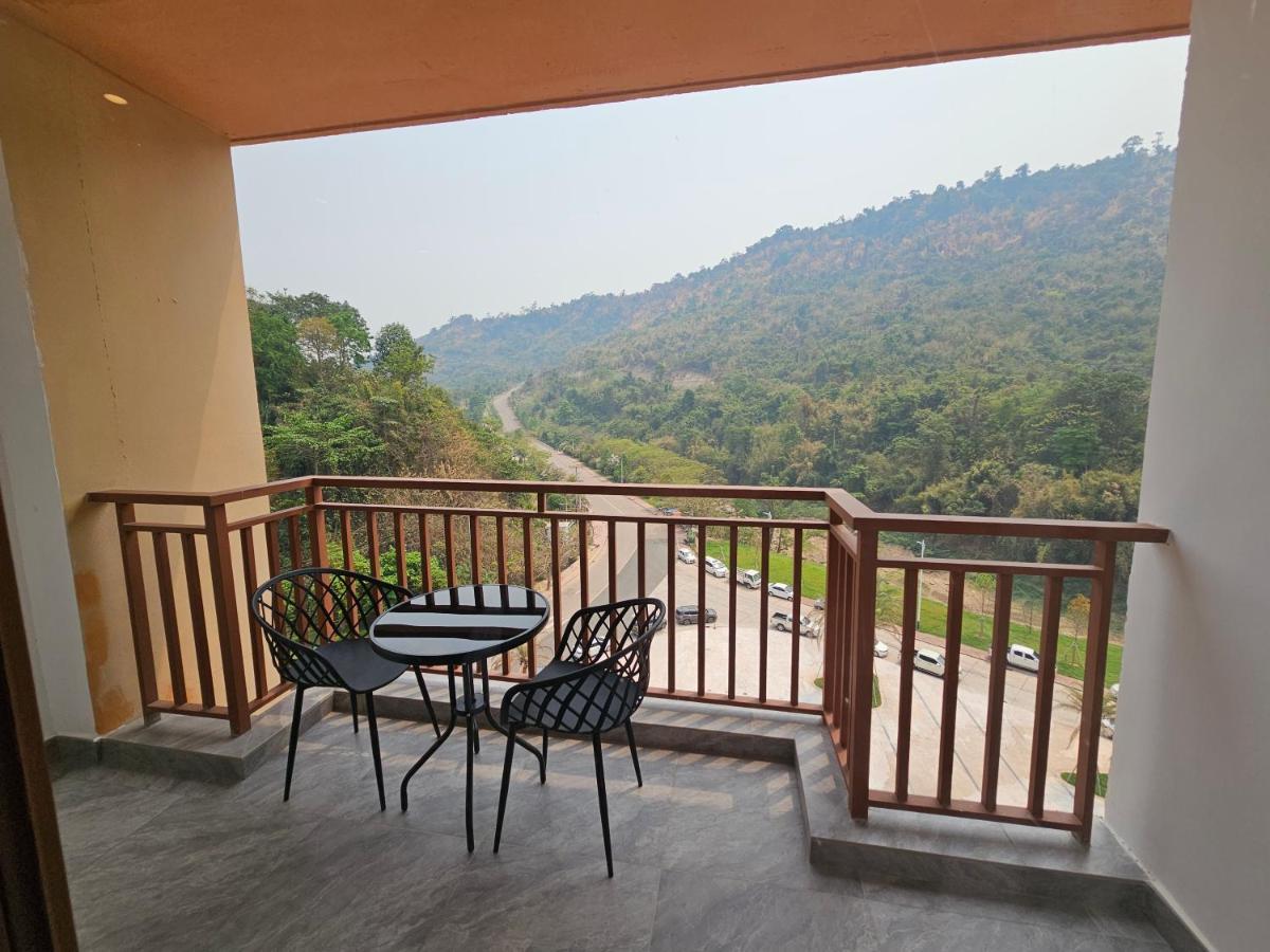 Dansavanh Namngum Resort Ban Keun Exterior foto